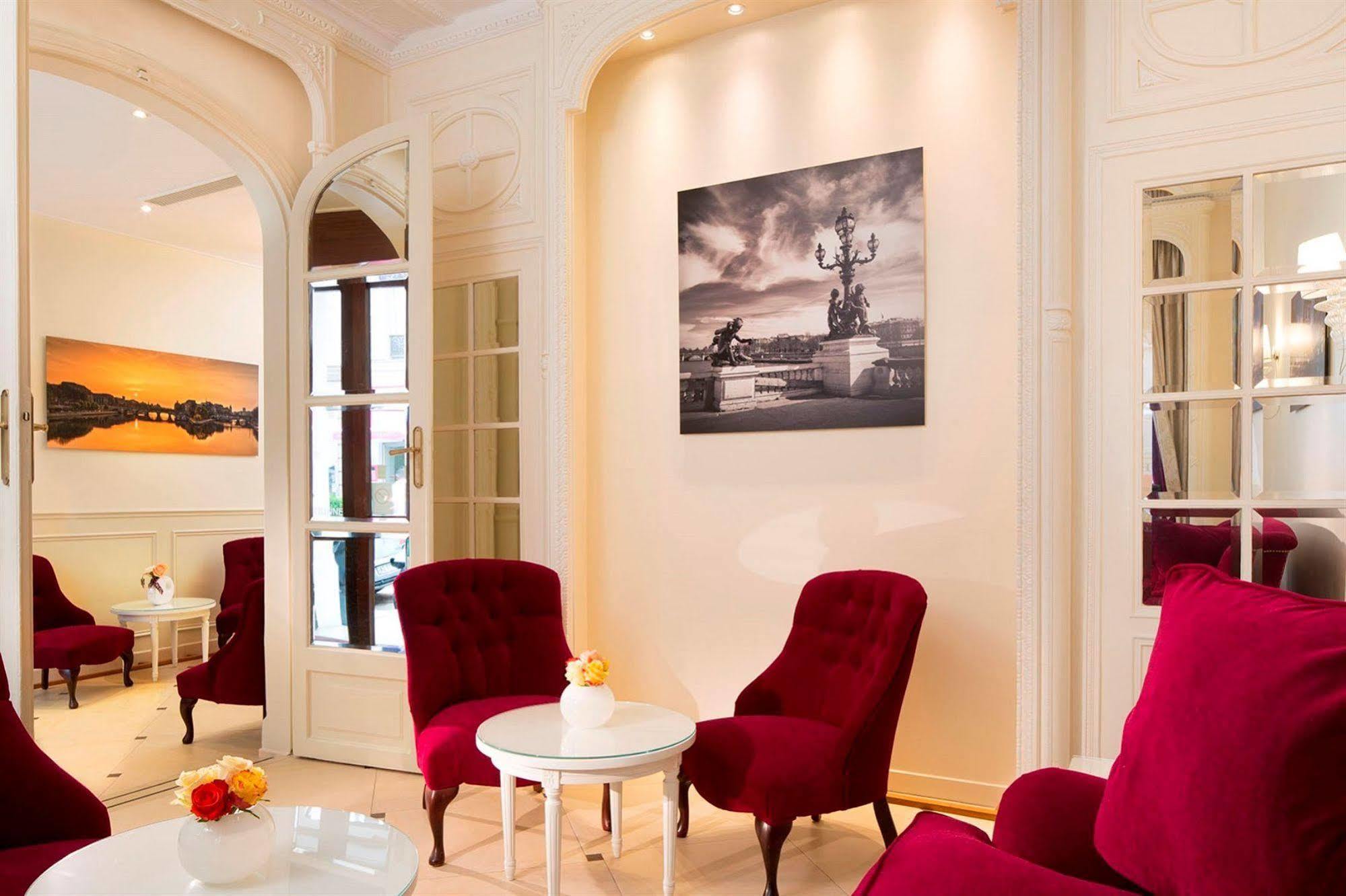 Queen Mary Opera Paris Exterior foto